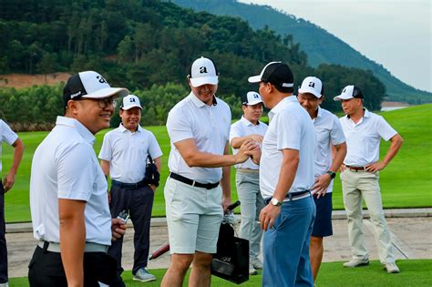 5 great benefits of playing golf | Alegolf