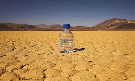 马云在沙漠出500亿向你买水，如何把水卖得更值钱？__凤凰网