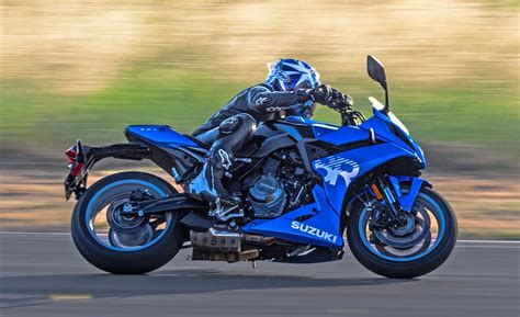 Fresh Horses: Suzuki GSX-8S & GSX-8R Homologated For Twins Cup - MotoAmerica