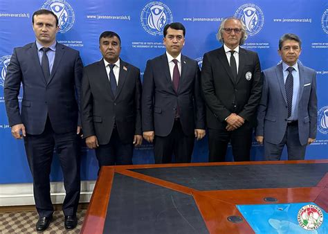 Петр Сегрт получил звание «Тренер высшей категории Таджикистана ...