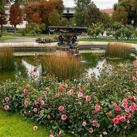 PEOPLE'S GARTEN FOUNTAIN - All You Need to Know BEFORE You Go 2026 ...