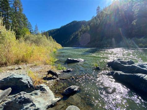 How Deep Is the Klamath River? - A-Z Animals