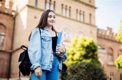 中国留学服务中心拍了拍你，“出国留学培训项目院校联展”来啦！_大学