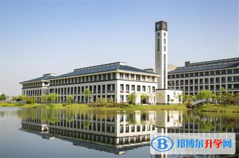 武汉学院是几本怎么样？2023武汉学院学费标准和录取分数线是多少