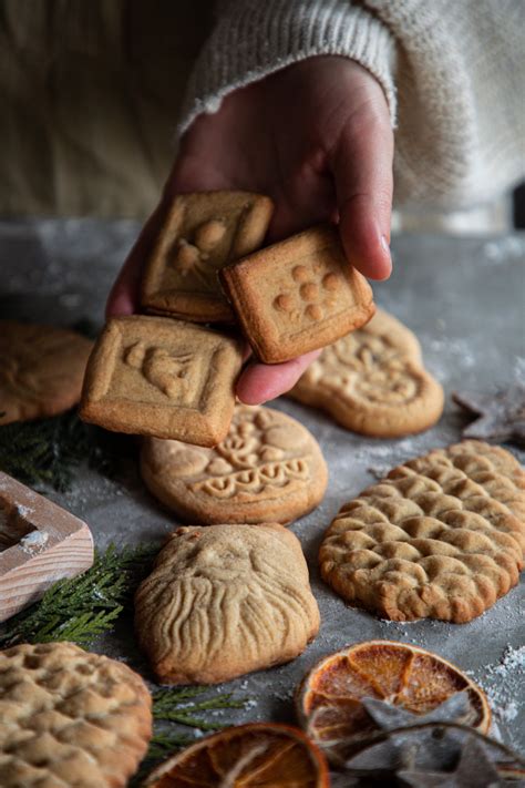 Spiced Molded Springerle Christmas Cookies | Festive Holiday Baking ...
