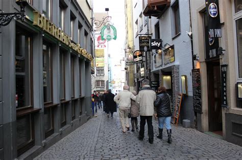 Lustige Brauhaustour Kölner Altstadt inkl Kölsch und kölsche Tappas in ...