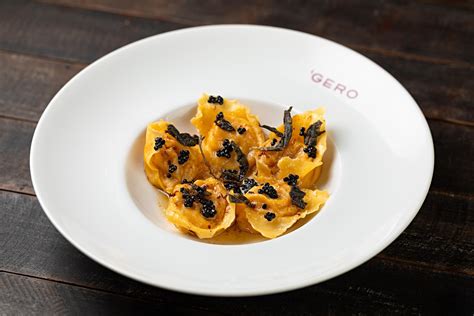 Luxo em ceias de Natal e Réveillon | Empresas | Valor Econômico