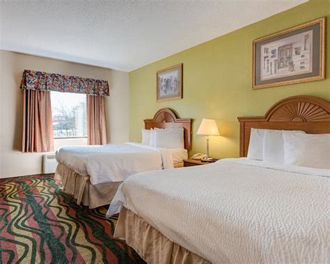RIVER BEND INN (Pigeon Forge) - Hotel Reviews, Photos, Rate Comparison ...