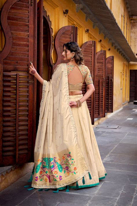 Kalyani Cream Shimmer Paithani Zari Weaving Green Border Lehenga Choli ...
