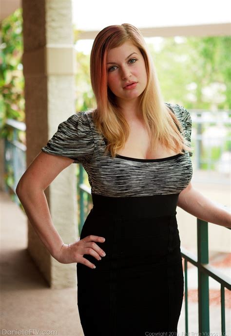 Danielle Delaunay's Instagram, Twitter & Facebook on IDCrawl