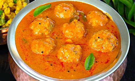 வாழைப்பூ உருண்டை குழம்பு சாப்பிட்டிருக்கீங்களா..? இன்னைக்கே செஞ்சு ...