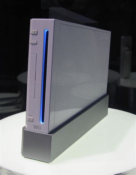File:Wii at E3 1.jpg - Wikimedia Commons