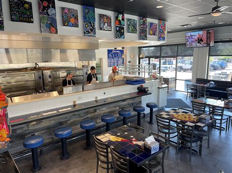 North Denver - Cosmos Pizza