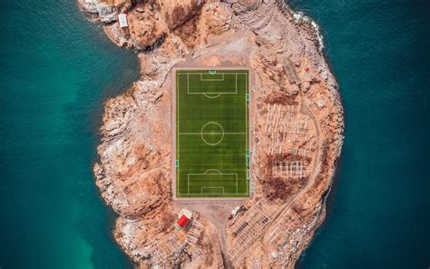 Download wallpaper 3840x2400 football field, island, top view, lofoten ...