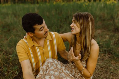 Picnic Engagement Photos at Rice Creek Park, Shoreview — Bridget ...