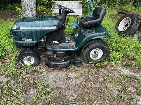 CRAFTSMAN LT1000 LAWN MOWER RIDING TRACTOR for Sale in Spring Hill, FL ...