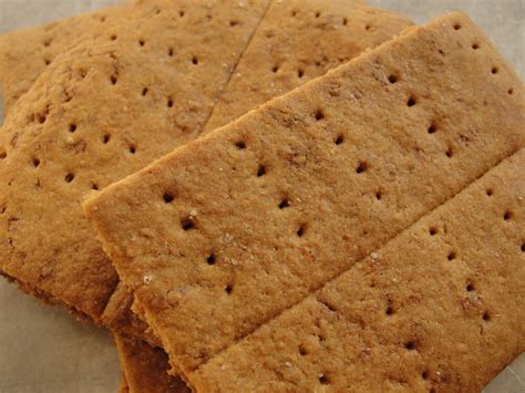Big Life, Little Garden: Healthy Homemade Graham Crackers