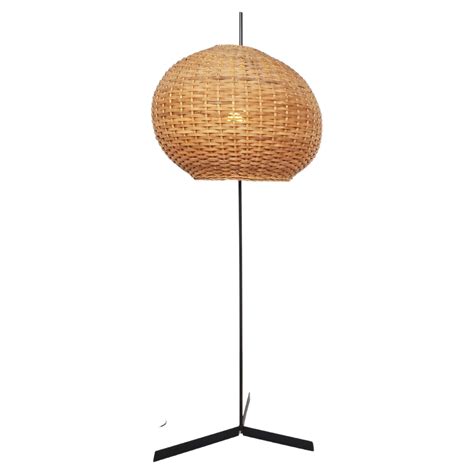 Antique Wicker Floor Lamp For Sale at 1stDibs