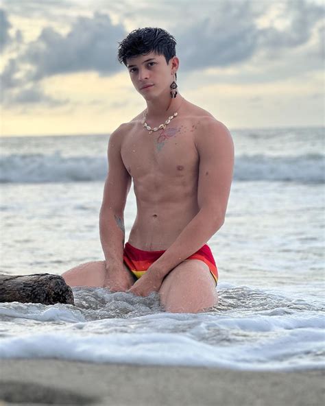 Valerio Orozco on Tumblr