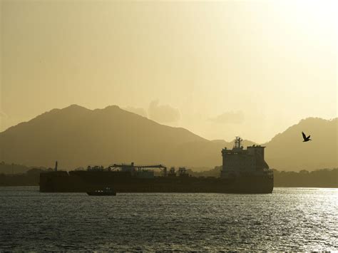 Earthquake of magnitude 6.1 rattles Pacific Ocean