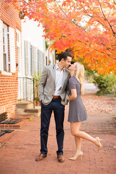 engagement photos for fall