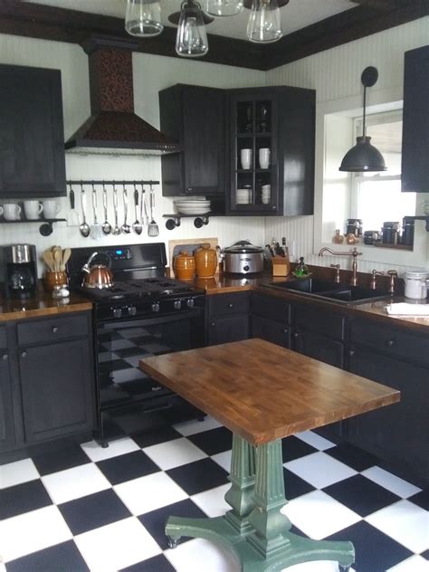 Black and White Checkered Flooring Kitchen