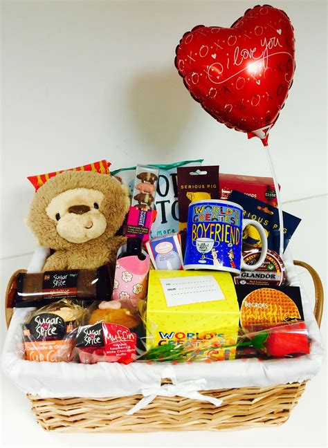 gift basket ideas boyfriend