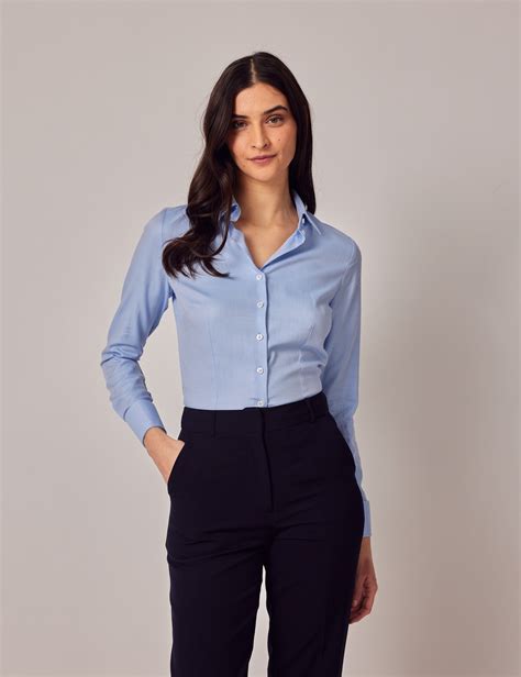 Women's Executive Light Blue Twill Fitted Shirt - Double Cuffs | Hawes ...
