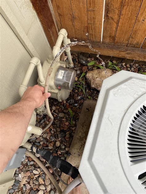 Draining water Heater into pool : r/Plumbing