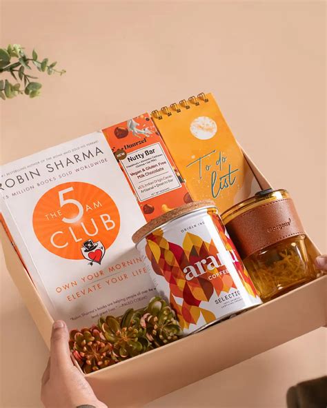 Shop for thoughtful personalized and customized gif | The Knot Company