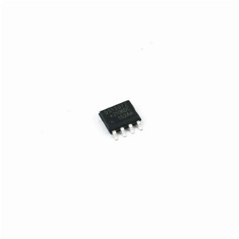 Buy DS1307 64 X 8 Serial Real Time Clock IC (SMD Package) at ...