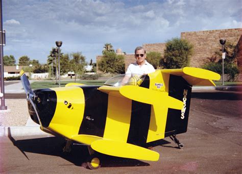 World's Smallest Piloted Airplane – Guinness Book World Record Smallest ...