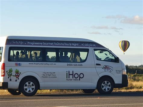 Hop-On Hop-Off Bus Tours | NSW Holidays & Accommodation, Things to Do ...