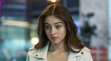 Turska glumica | Cemre Baysel | - Najbolje Turske serije sa prevodom