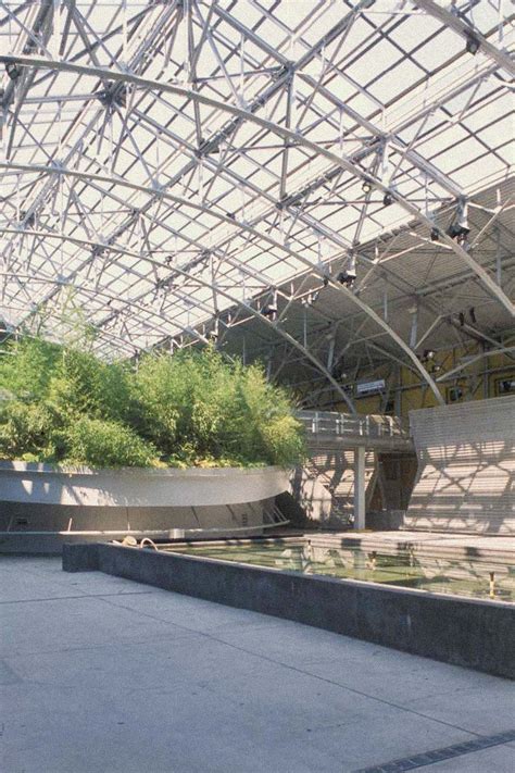 Dr. Theodore Alexander Science Center School - Larry Speck