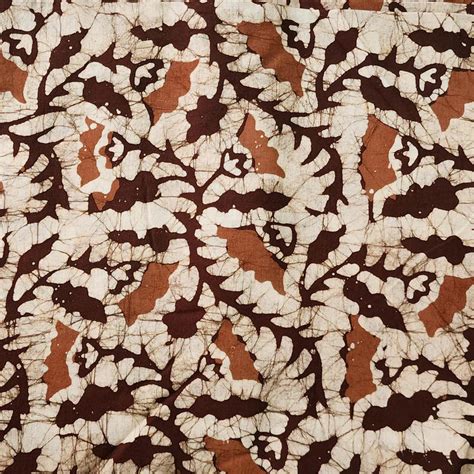 ( PRE-CUT 1.33 METER ) Pure Cotton Moum Batik Off White With Dark Brow ...