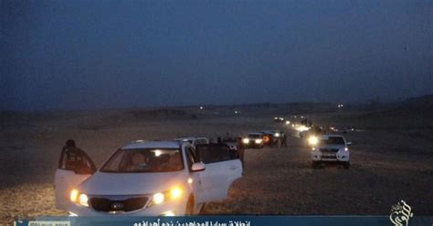 Kurdish Forces Return to Flush Out Islamic State from Sinjar [Photos ...