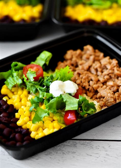 Taco Salad Meal Prep Bowls - Life In The Lofthouse