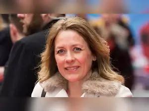 Sarah Beeny Cancer Treatment: Sarah Beeny reveals she had cancer, her ...