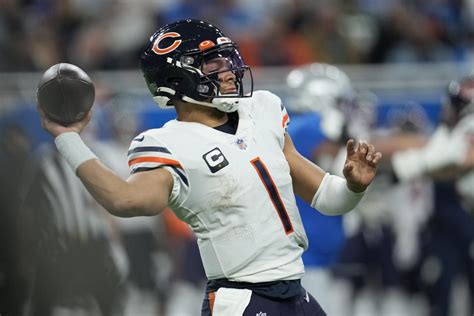 Winners and Losers of Bears Trading 2023 NFL Draft's No. 1 Pick to ...