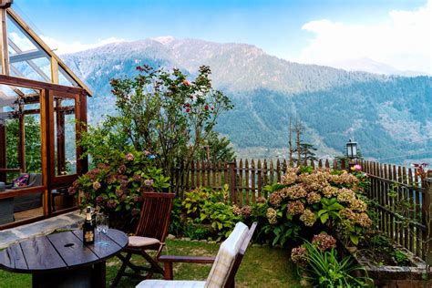 Taara House Luxury Cottage - Chalets for Rent in Manali, HP, India - Airbnb