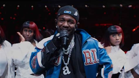 Kendrick Lamar Makes HISTORY with Emmy Win for 2025 Super Bowl Halftime ...