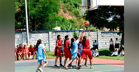 Amulakh School Court, Matunga | LBB