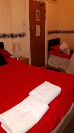 SHEPPERTON HOTEL (Blackpool) - B&B Reviews, Photos, Rate Comparison ...