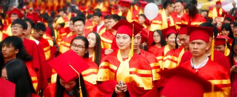 上海科技大学2018届毕业典礼暨学位授予仪式隆重举行