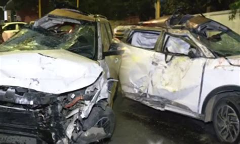 Law college student killed in car crash near Kotturpuram; four injured