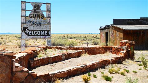 Two Guns, Arizona: Myths and Realities of a 66 Ghost Town - Dustbowl ...