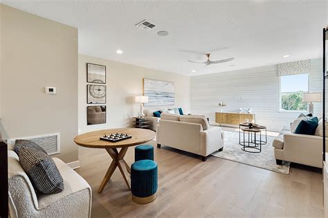 Anna Maria with Bonus