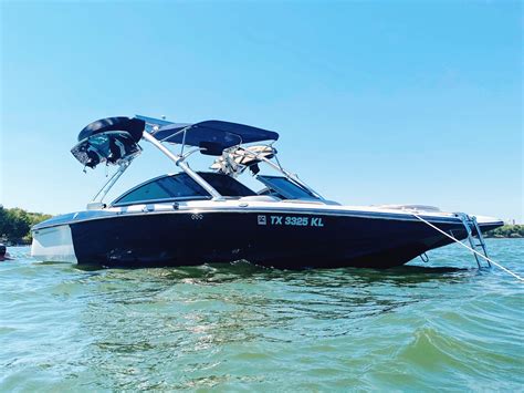 Mastercraft X-Star Wake/Surf Boat + Captain on Lake Ray Hubbard ...