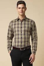 Buy Men Brown Regular Fit Checked Full Sleeves Formal Shirt Online ...